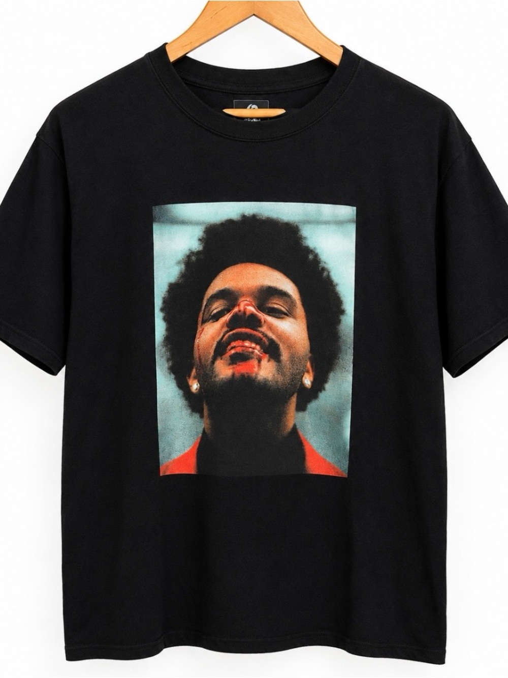 Hot Topic The Weeknd Graphic Tee